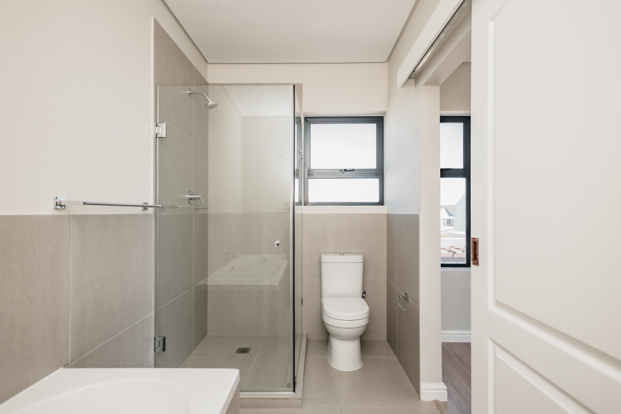 3 Bedroom Property for Sale in Jakarandas Western Cape